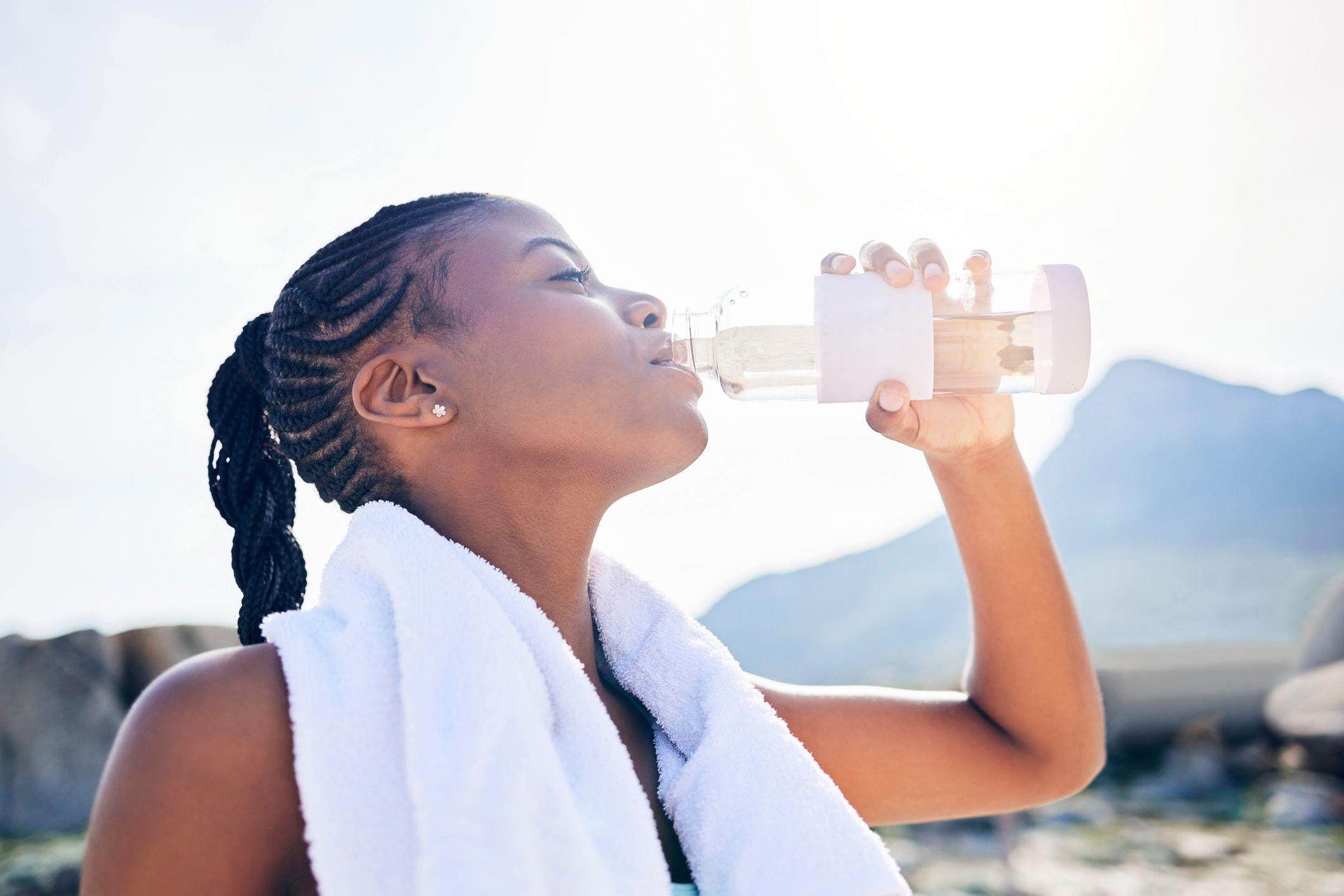 6 simple ways to drink more water every day