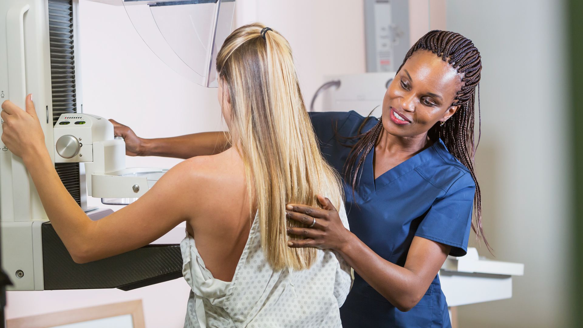 What to know before you get a mammogram