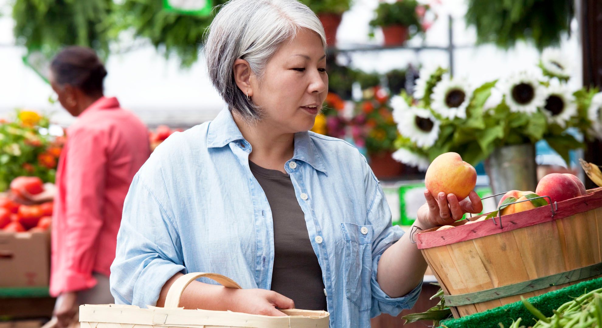 9 foods and drinks to avoid for a better bladder