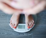Why your weight fluctuates and 5 easy fixes