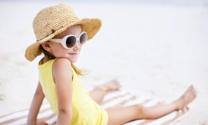 Protect kids' eye health with sunglasses