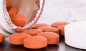 Risk of cardiac arrest may be raised by ibuprofen
