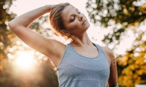 Best ways to stretch your neck and shoulders