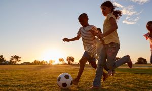 Why head injuries affect girls differently than boys