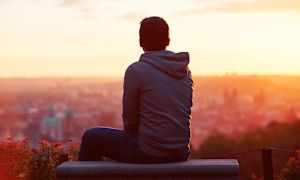 U.S. surgeon general cautions against “epidemic of loneliness”