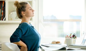 What does passing a kidney stone feel like?