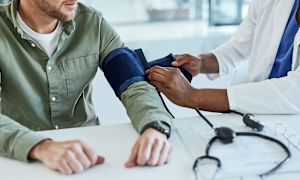 7 ways to manage high blood pressure