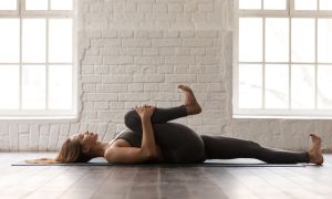 Simple stretches to ease joint pain