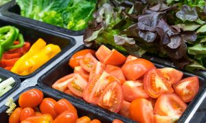 6 best picks and skips at the salad bar