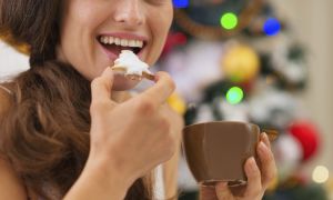 4 Myths and Facts About Holiday Eating