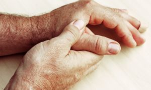 4 ways to help prevent and ease arthritis