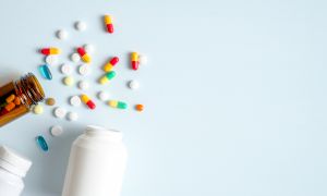 Are there medications that treat tardive dyskinesia?