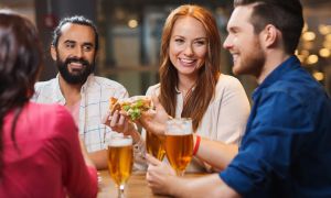 5 low-calorie game day snacking swaps