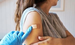 What healthcare providers treat primary immunodeficiency?