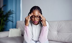 Can stress make atopic dermatitis worse?