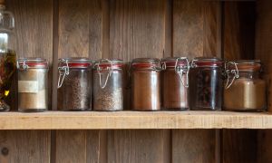 7 herbs and spices for kidney-friendly cooking