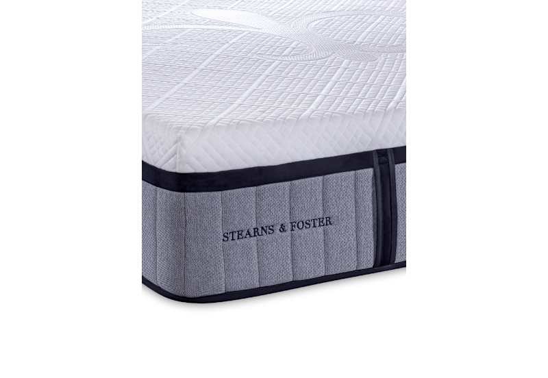 Stearns & Foster® Estate Hybrid Darling 14 inch Mattress - Queen