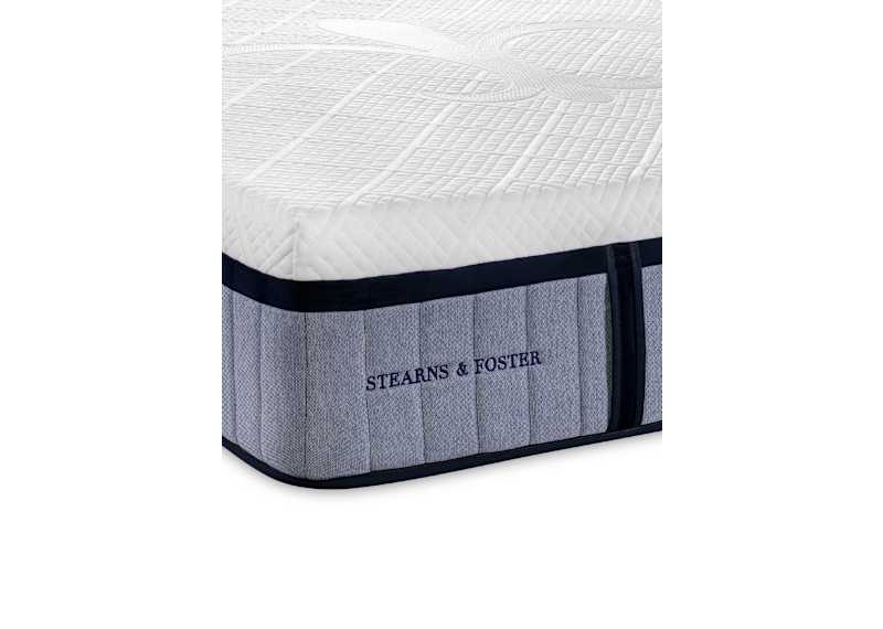 Stearns & Foster Loretta Stearns & Foster Loretta