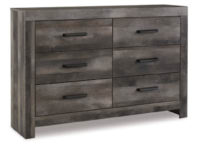 Wynnlow dresser and on sale mirror