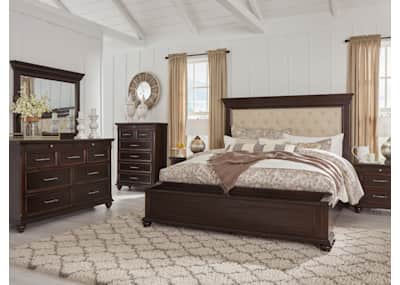 Brynhurst queen upholstered bed sales with storage bench