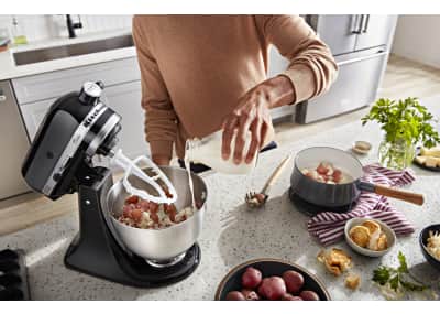 Kitchenaid artisan mixer onyx black top