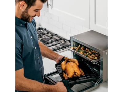 Oster French-Door Air-Fry Convection Countertop Oven - NW Asset Services