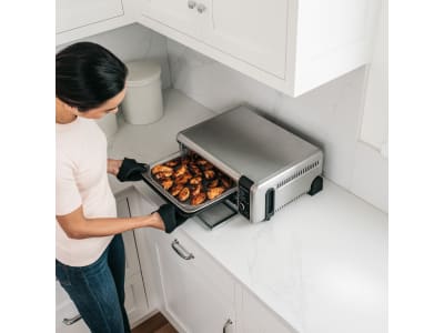 Ninja Foodi Air Fry Oven - 8 in 1 Flip Away Space Saver