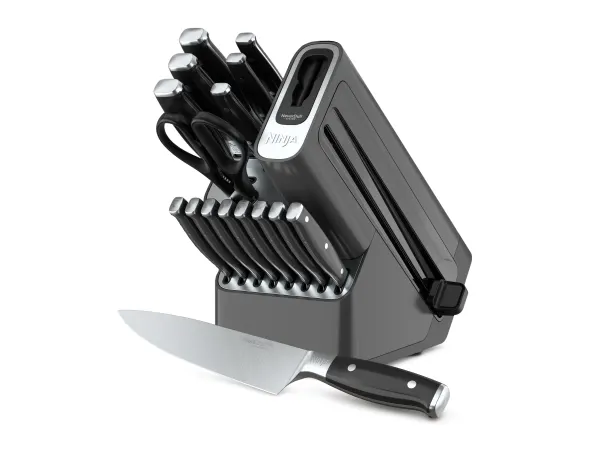 Ninja NeverDull™ 17-Piece Premium Knife System