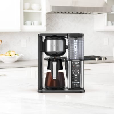 Ninja Coffee Bar review: Ninja coffee maker offers many ways to