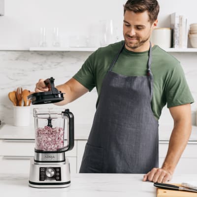  Ninja TB401 Detect Kitchen System Power Blender + Processor  Pro, BlendSense Technology, Blender, Chopping & Smoothies, 1800 Peak Watts,  72 oz. Pitcher, 64 oz. Food Processor, 24 oz. To-Go Cup, Black