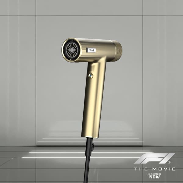 Limited Edition Shark® SpeedStyle™ Pro Straight & Wavy Hair