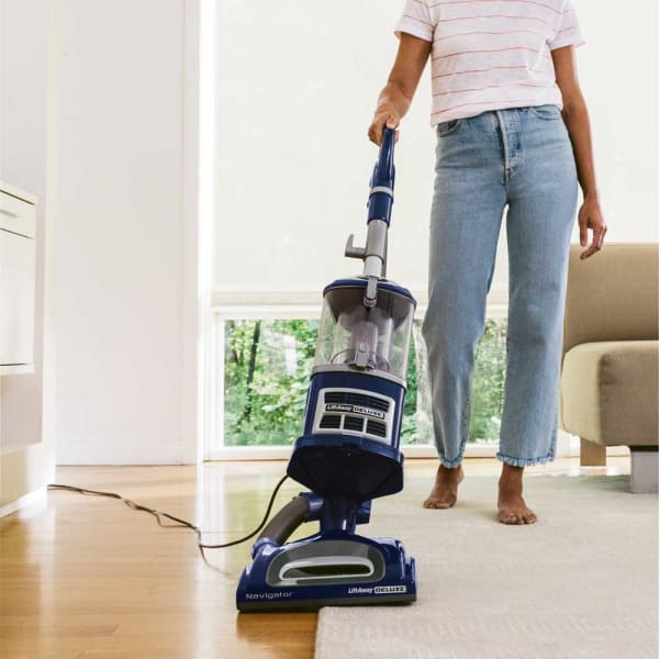 Shark Navigator DLX Professional Bagless Upright Vacuum Cleaner - Dazey's  Supply