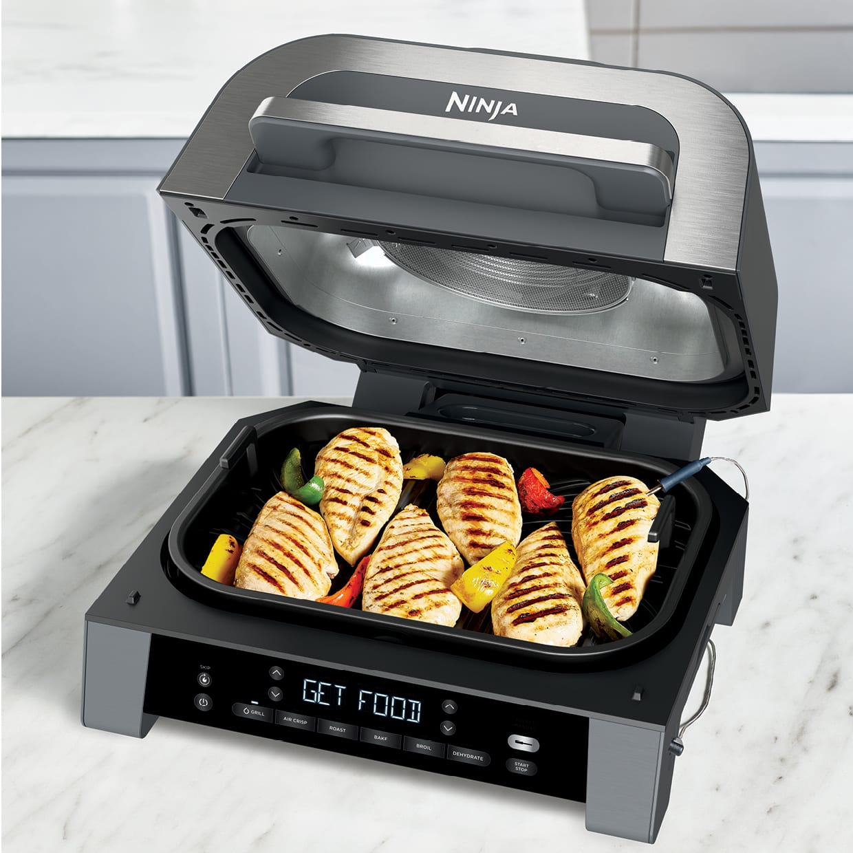 Best Buy: Ninja Foodi Smart XL 6-in-1 Indoor Grill with 4-qt Air Fryer,  Roast, Bake, Broil, & Dehydrate Black FG551