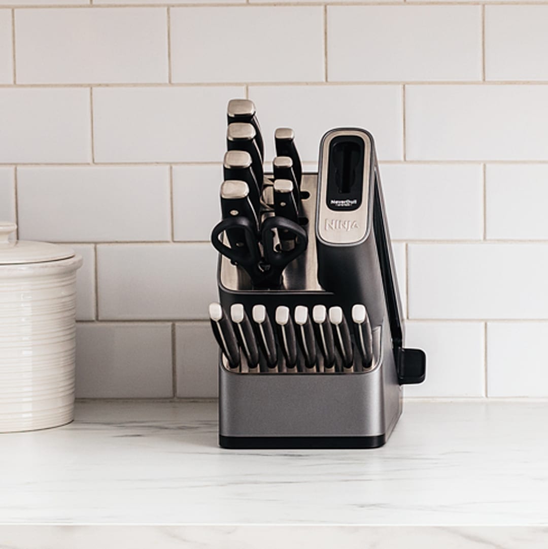 Kitchen Knife Sets with Sharpener