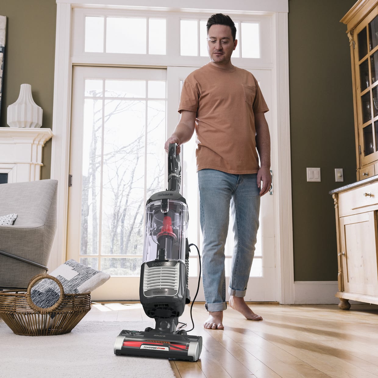 Shark Navigator® Lift-Away Model CU 520 1200W Powerful Cleaning