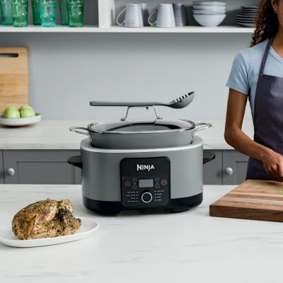  Ninja OL601 Foodi XL 8 Qt. Pressure Cooker Steam Fryer with  SmartLid, 14-in-1 that Air Fries, Bakes & More, with 3-Layer Capacity, 5  Qt. Crisp Basket & 45 Recipes, Silver/Black