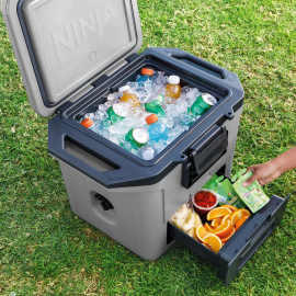 Ninja FrostVault 28 L Kühlbox mit Trockenzone, schiefergrau FB131EUGY Produktbild Side New M