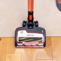 Shark IZ201UK Anti Hair Wrap Cordless Stick Vacuum with Flexology