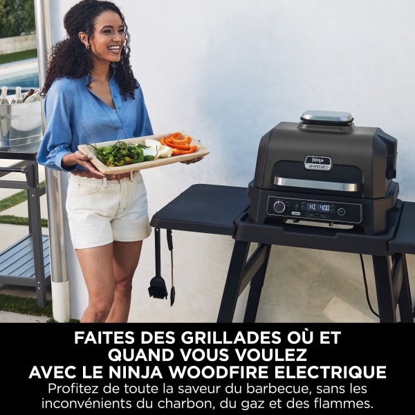 Ninja invente un barbecue électrique (et à pellets de bois) pour