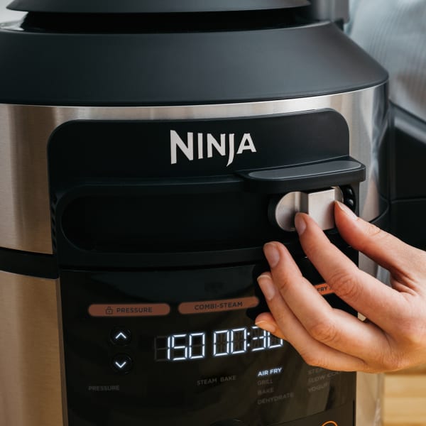 Ninja - onelid ol550eu - multicuiseur 13 en 1 - 6l - 14 programmes de  cuisson - 3 modes d'utilisation NINJA Pas Cher 