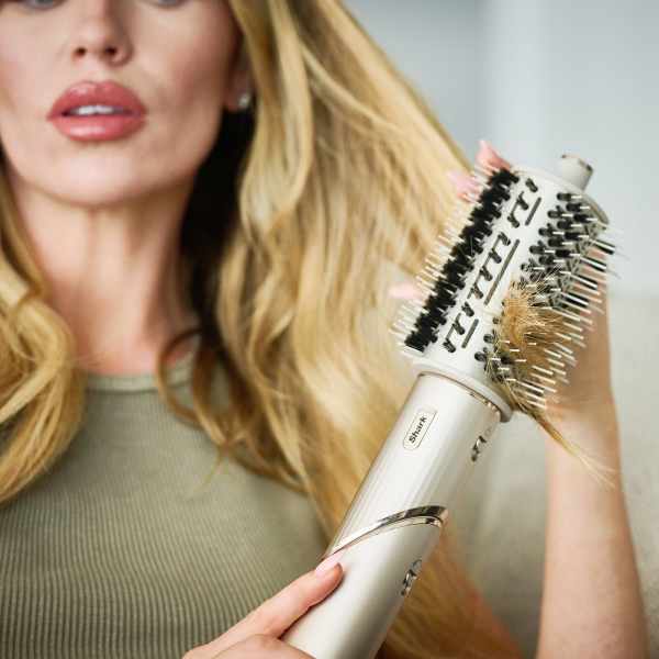 Long best sale hair combing
