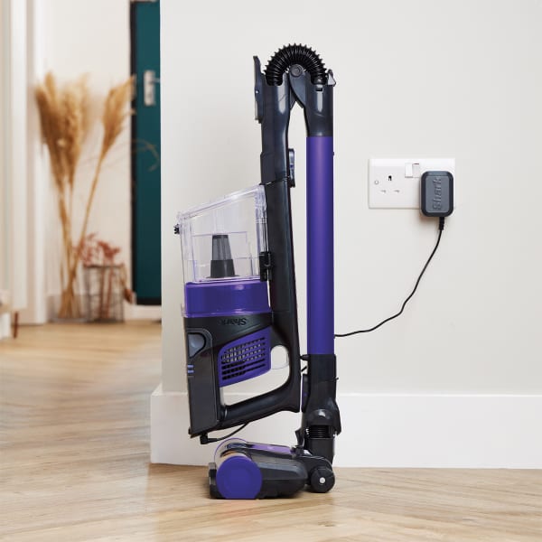 Shark hoover pet hair cordless store
