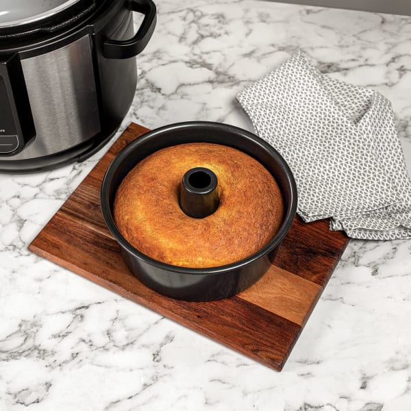 Ring cake hot sale tin