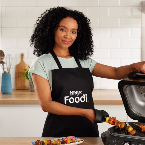 Black cooking apron sales