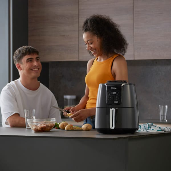 Freidora De Aire Air Fryer Eléctrica 6 Litros Pantalla Moder