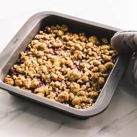 Non-stick bakeware built to last