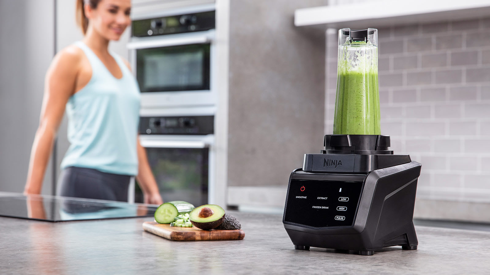 Ninja Smart Screen Blender Duo with FreshVac Technology