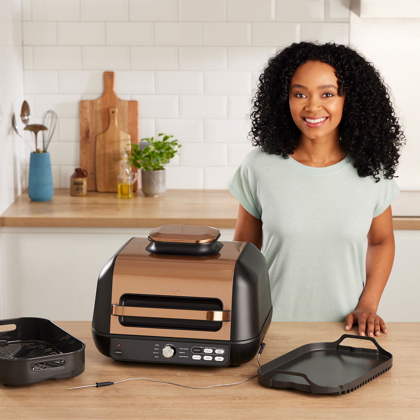 2 Interchangeable Grill Plates