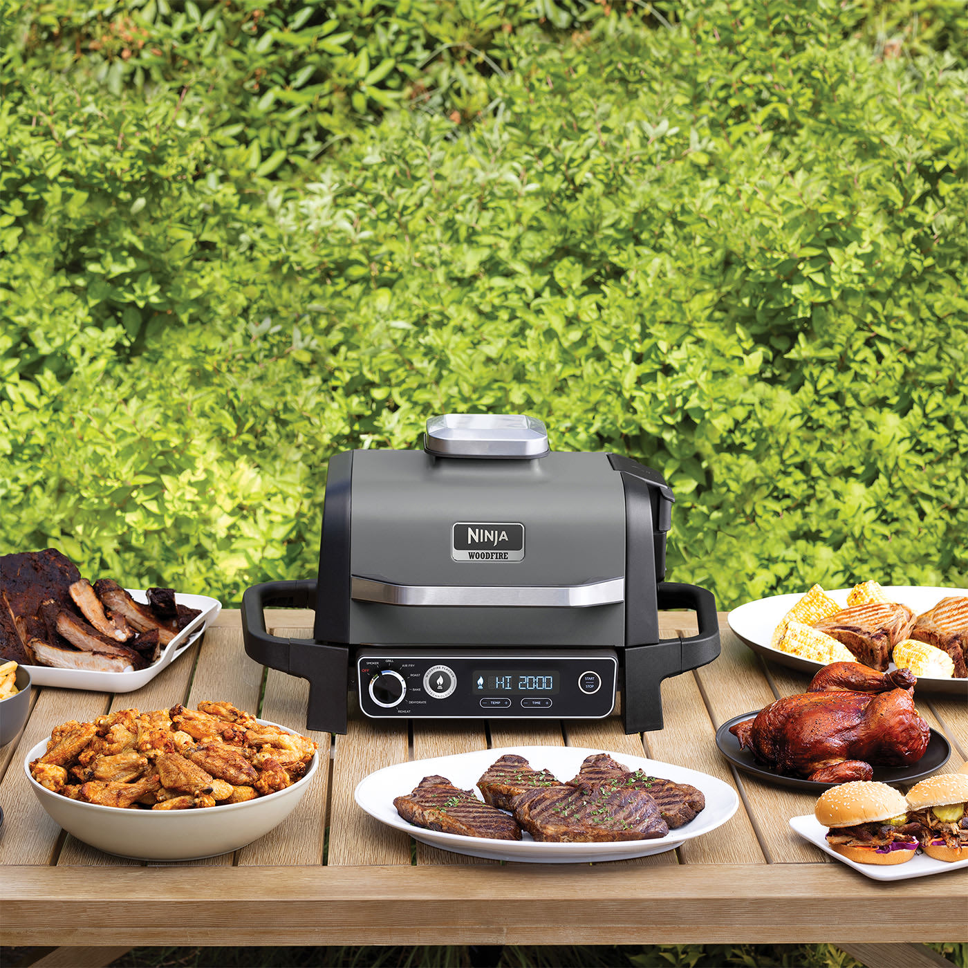 Fumer, saisir, rôtir, le barbecue le plus polyvalent !