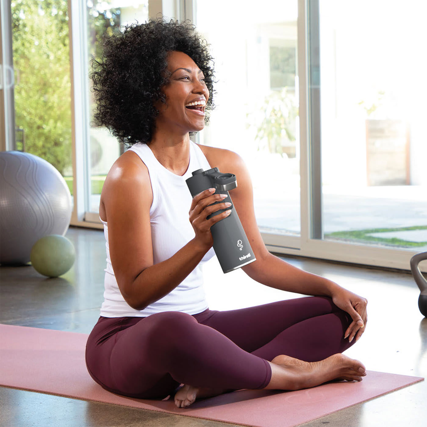 Garde les boissons chaudes et fraîches plus longtemps
